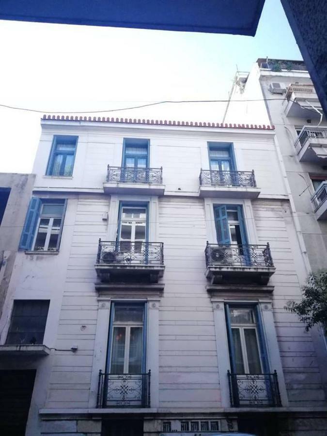 شقة 80 متر مربع من 3 غرفة و1 حمام خاص في Exarchia أثينا المظهر الخارجي الصورة